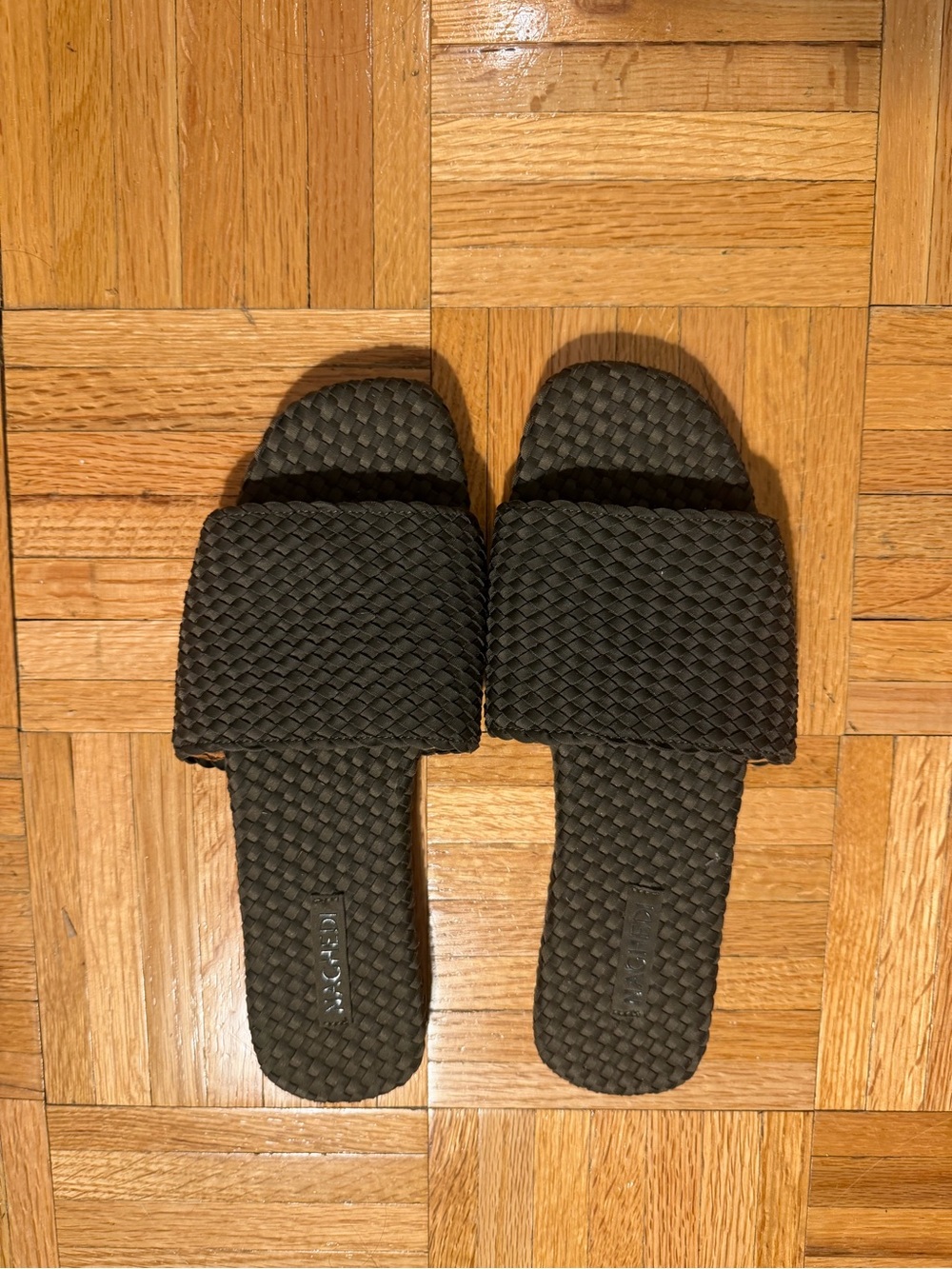 NWOT Naghedi St Barth’s Slide Sandals - Olive - Picture 2 of 12